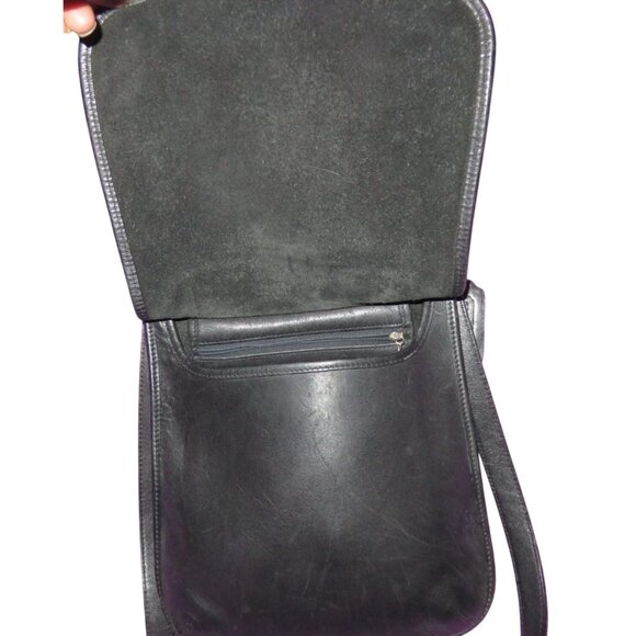 Coach 90's Legacy 9131 Black Saddle Leather Crossbody Hippie Messenger Flap Bag - Picture 3 of 10